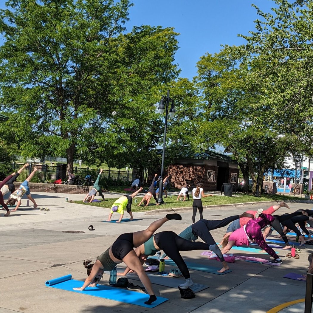Yoga in the Park 1
